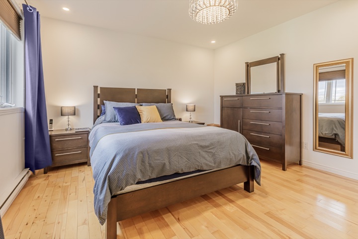 Chambre — 17 rue Desrochers, Shannon