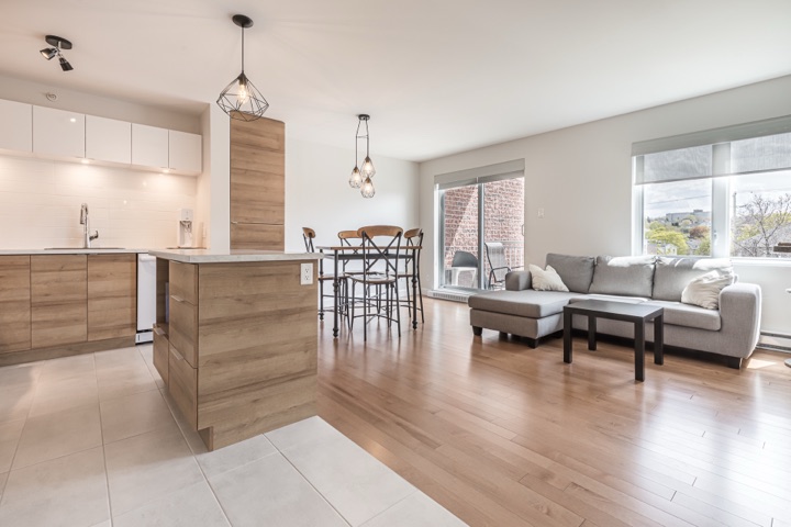 Salon — 543 rue St-Joseph, Lévis