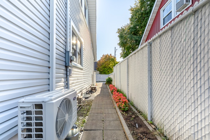 Extérieur — 133 rue Marinier, Québec
