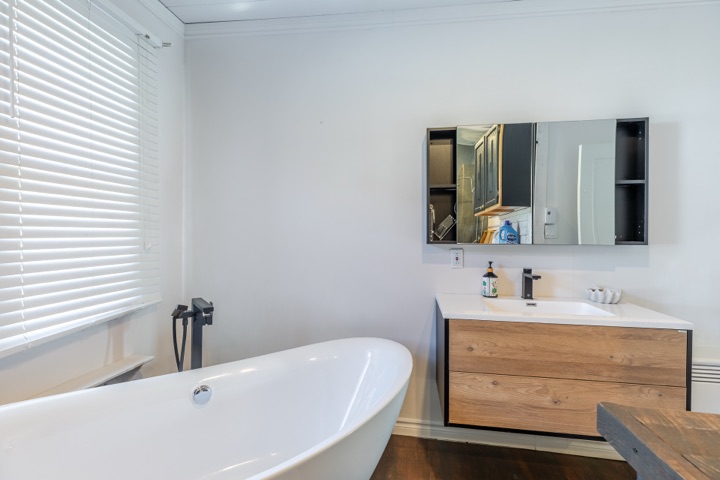 Photographie immobilière — 3760 Bld Ste-Anne, Québec