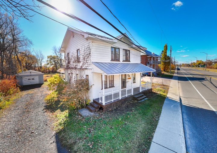 Extérieur — 3760 Bld Ste-Anne, Québec